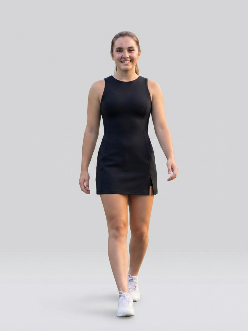 Fayen | Robe de tennis à fente latérale épurée