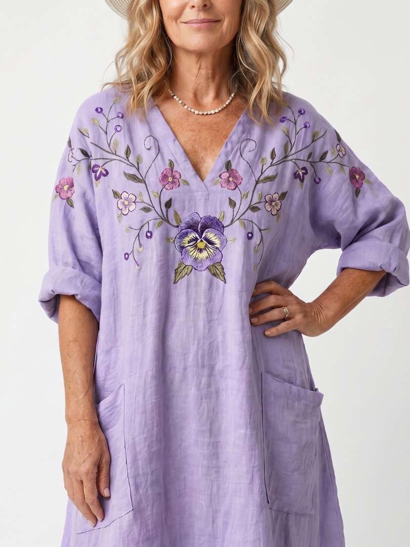 Tavi | Robe Midi Oversize à Poches avec Broderie Florale