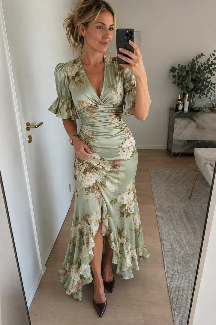 Lucía | Robe longue asymétrique en satin avec imprimé floral