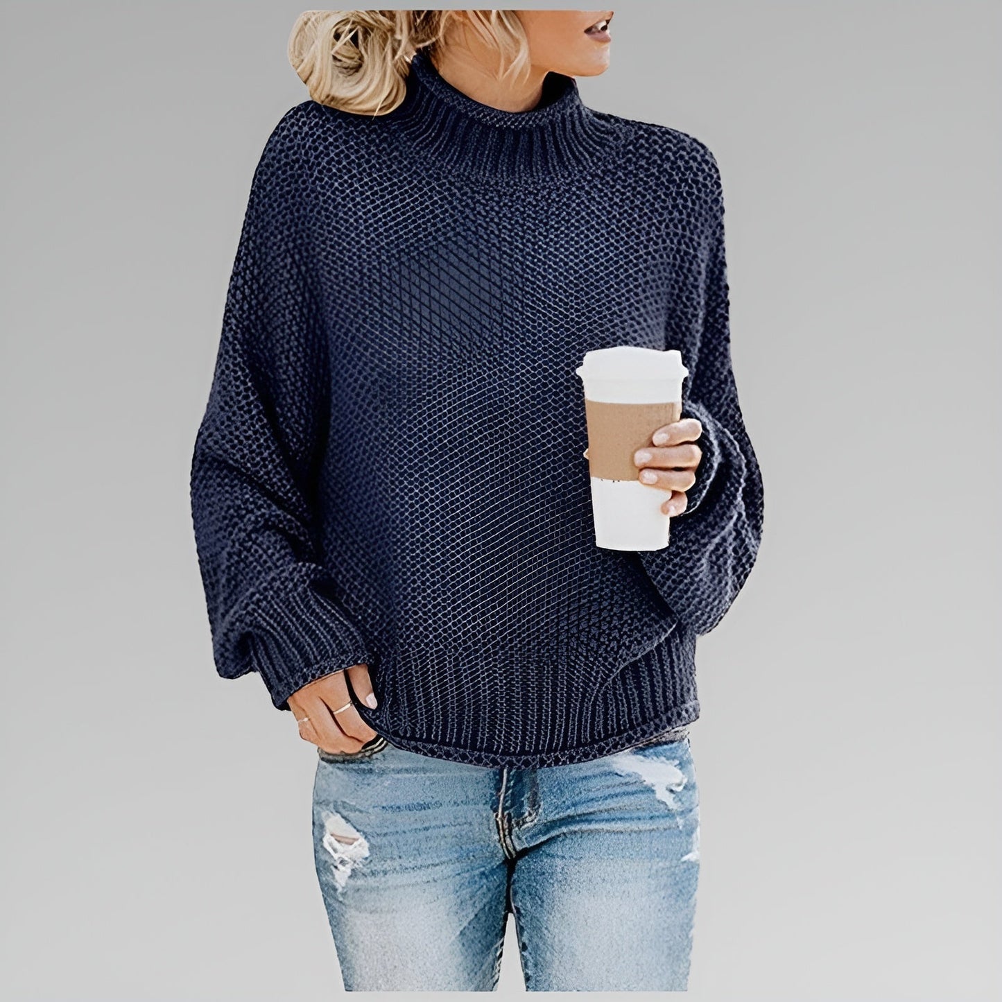 Amy™ | Pull Intemporel
