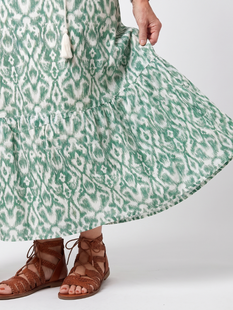Ilara | Robe Midi à Col V avec Franges