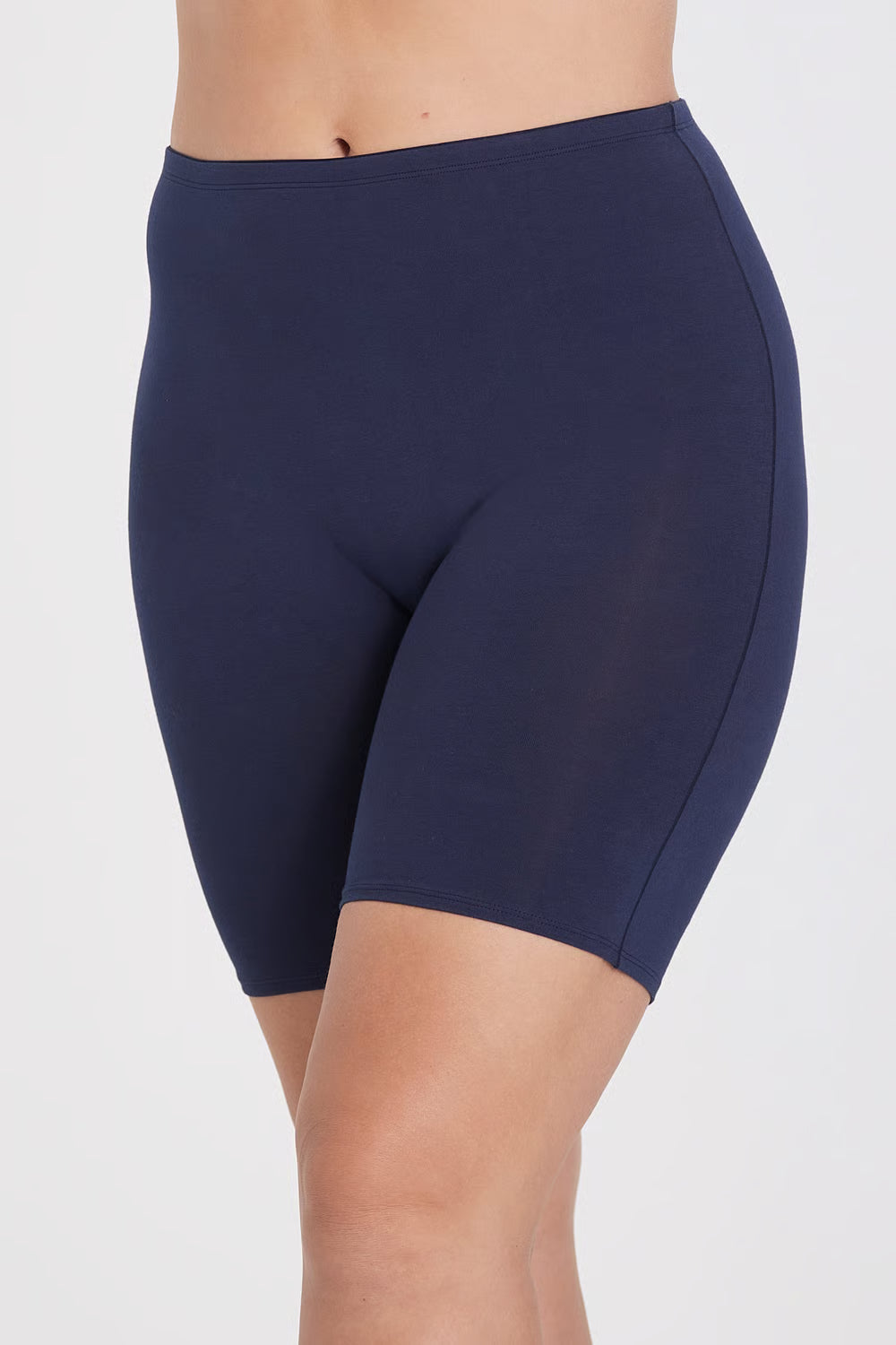 Mary | Short sculptant anti-frottement à porter sous une robe ou une jupe