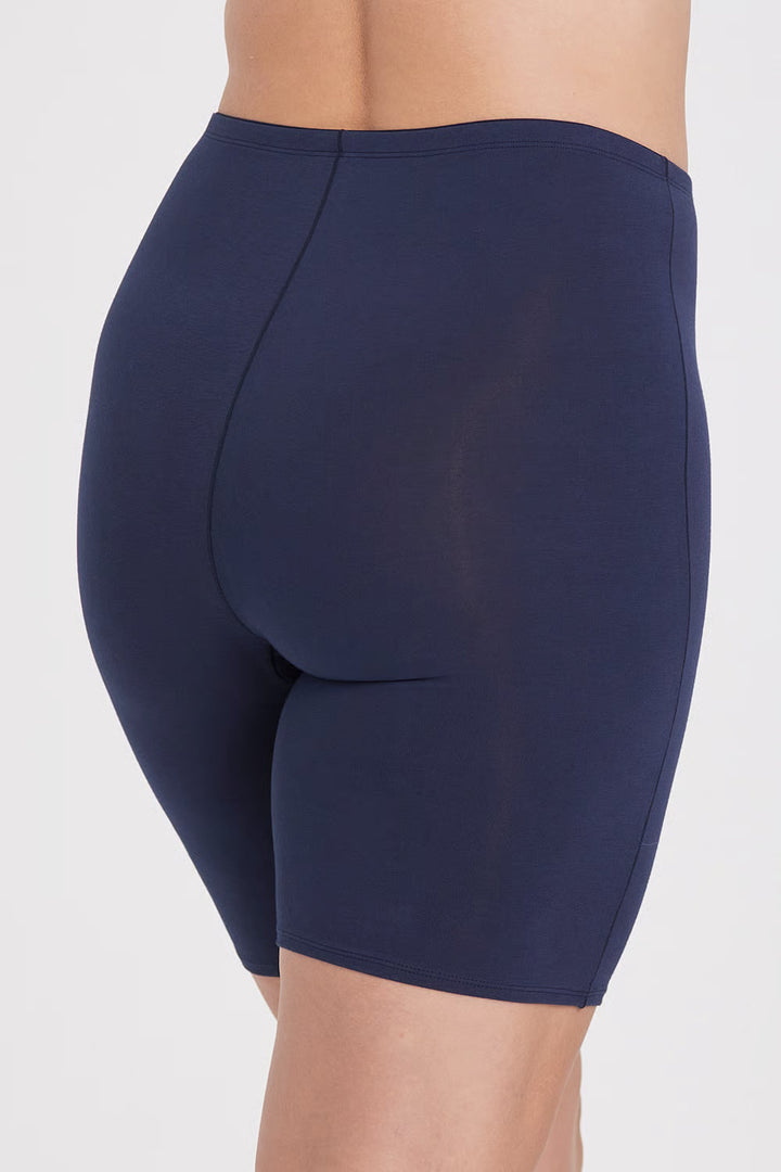 Mary | Short sculptant anti-frottement à porter sous une robe ou une jupe