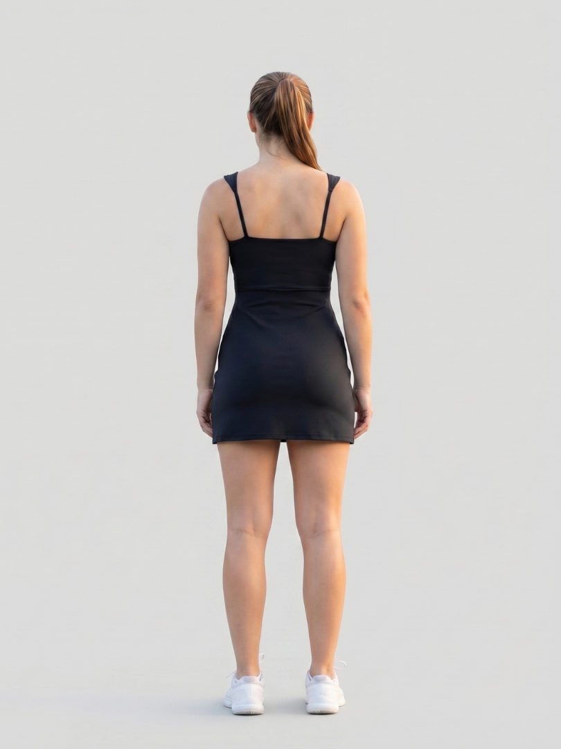 Velune | Robe de Tennis à Encolure Carrée