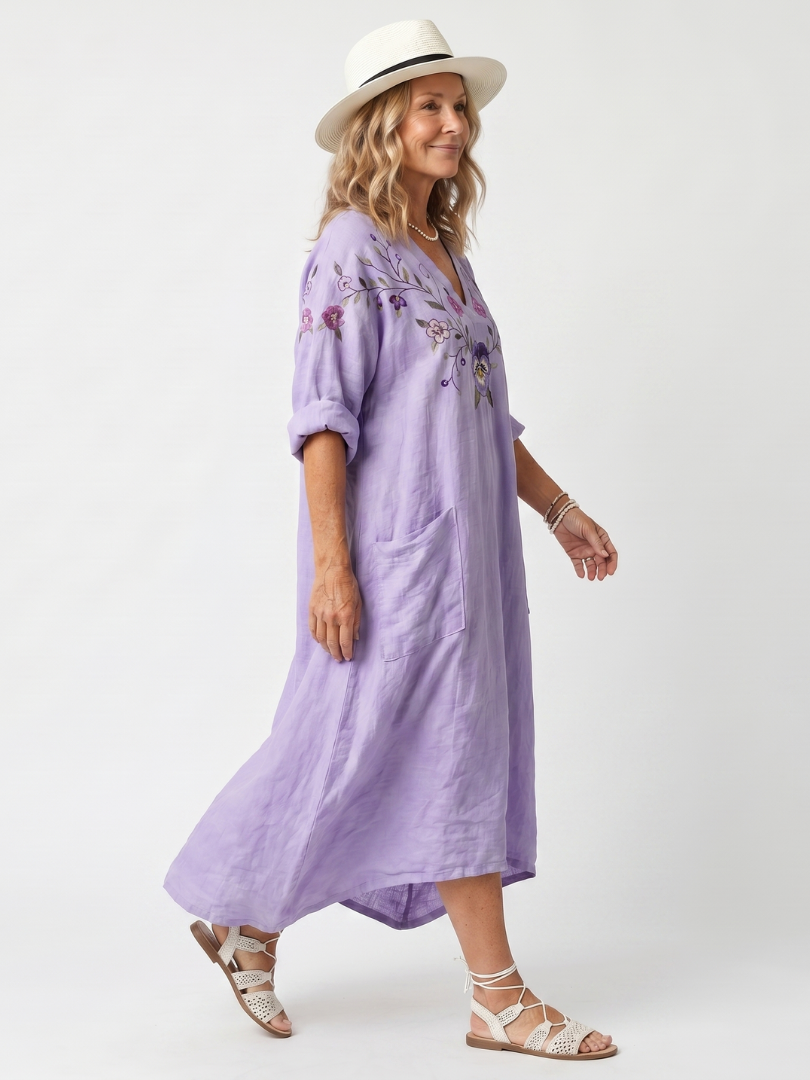 Tavi | Robe Midi Oversize à Poches avec Broderie Florale