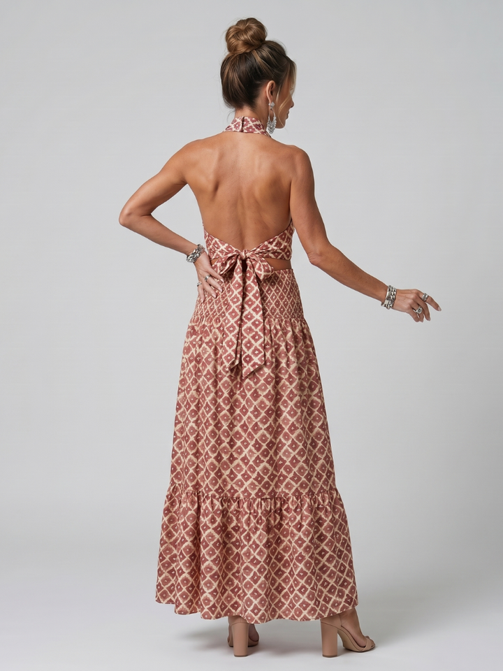 Amira | Robe midi à découpes géométriques et col croisé