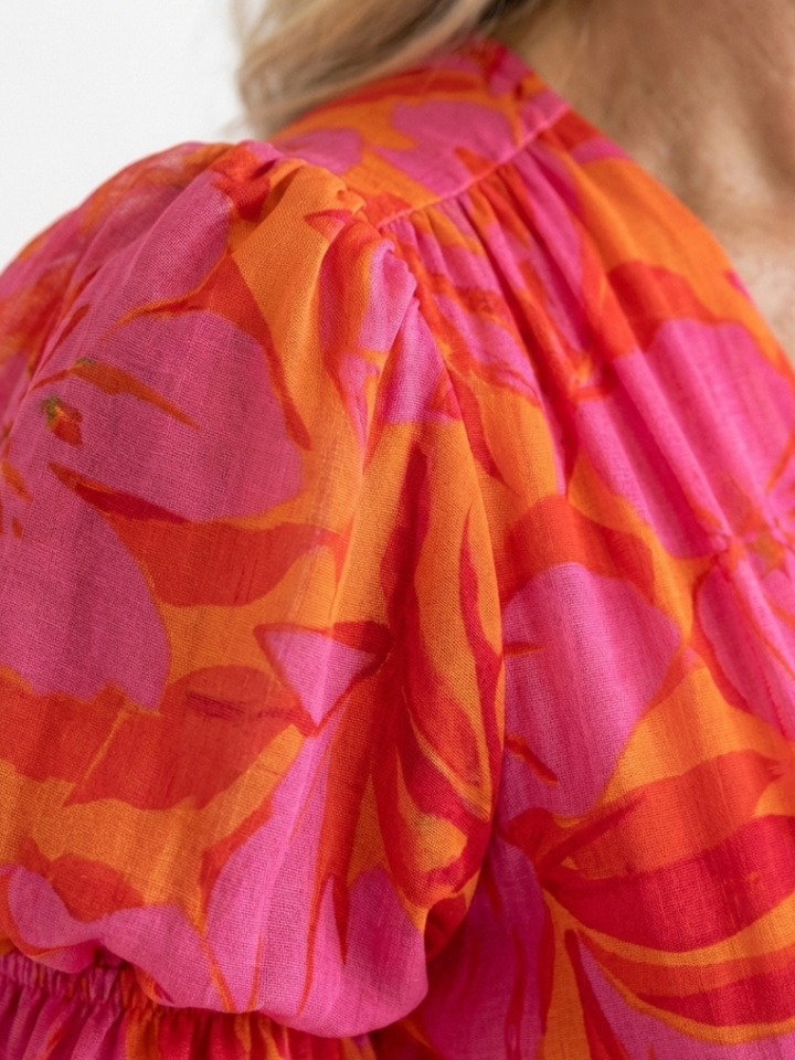 Willow | Robe Midi à Manches Bouffantes et Col V Floral