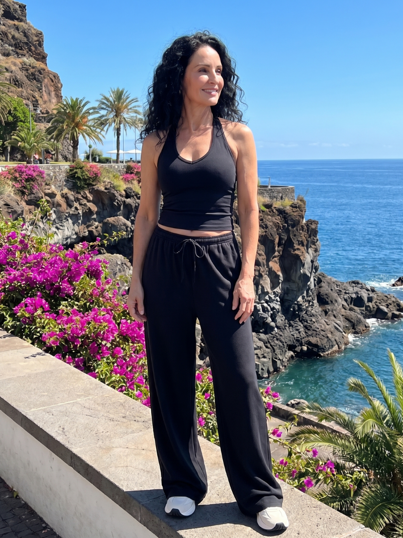 Helena | Ensemble Top à Col Rond Sans Manches et Pantalons Larges