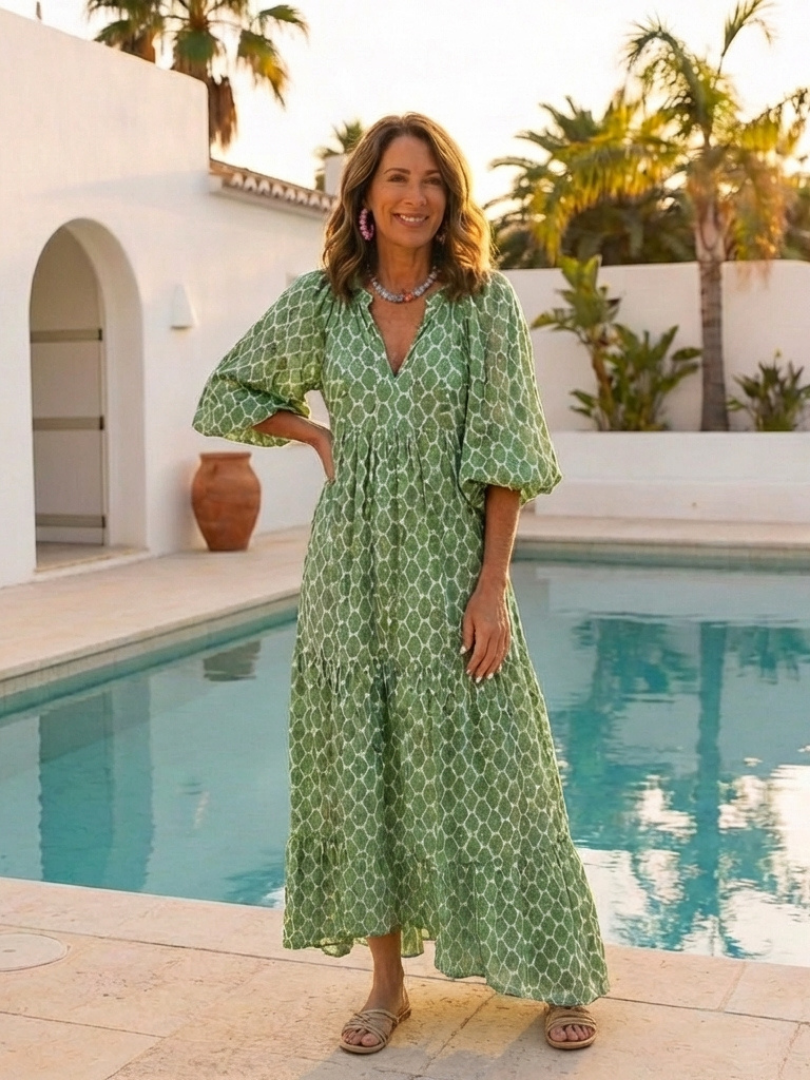 Apolline | Robe midi à manches trois-quarts et décolleté en V à motifs