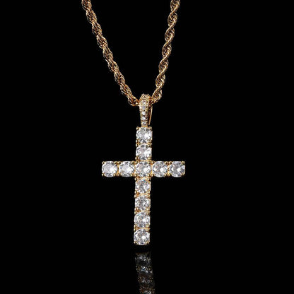 Collier croix en moissanite