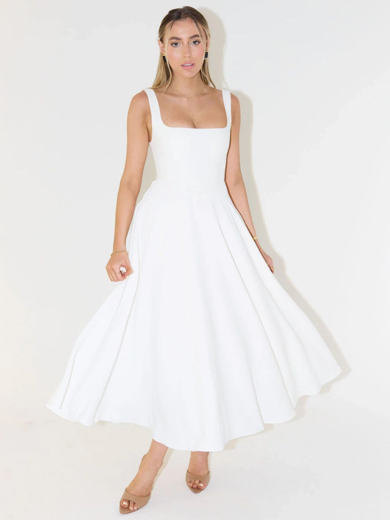 Grace | Robe midi fluide à décolleté carré