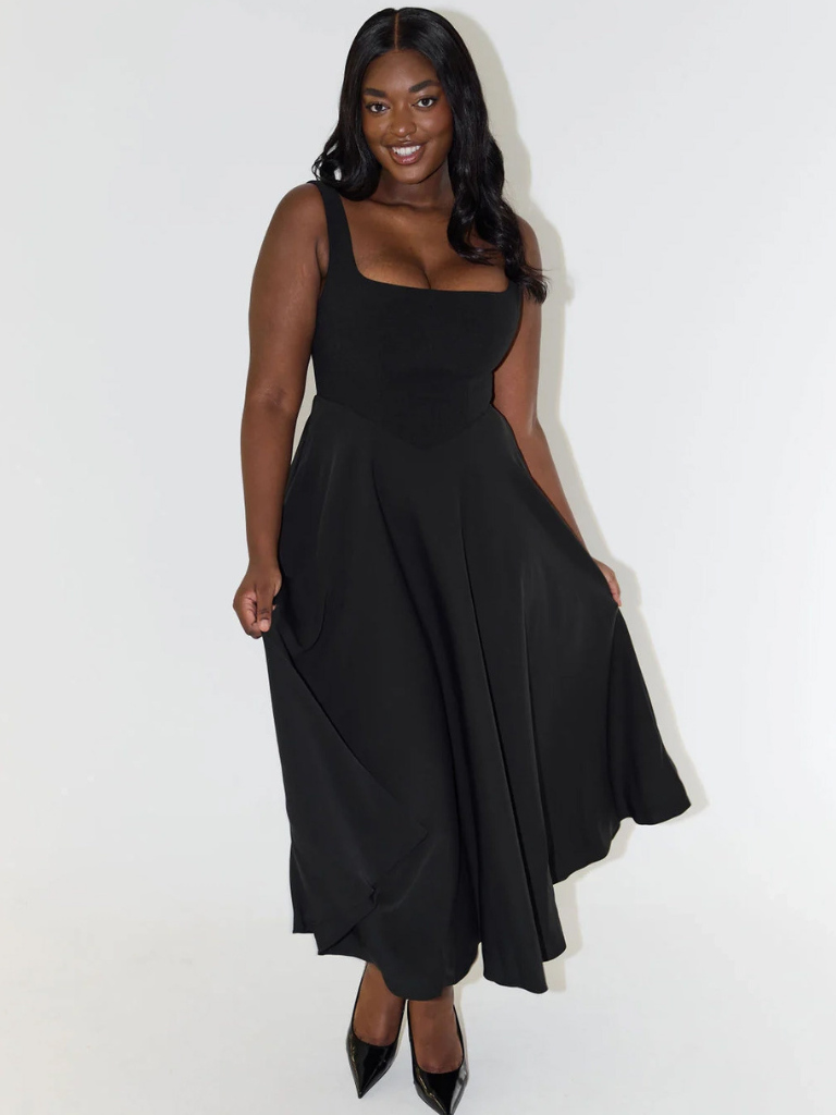 Grace | Robe midi fluide à décolleté carré