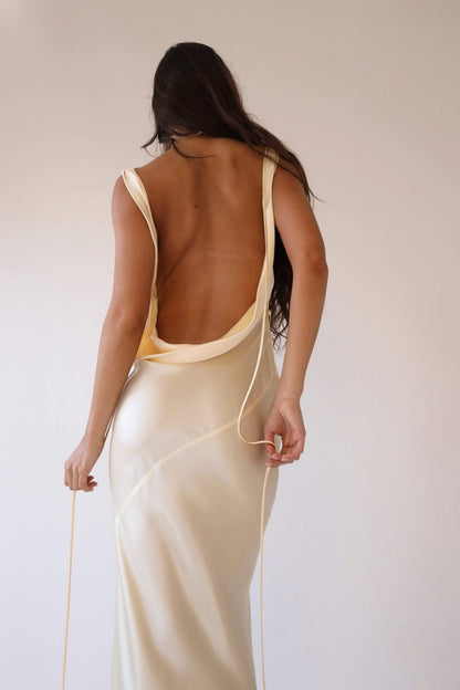 Charlotte™ | Élégante Robe Maxi en Soie avec Dos Nu