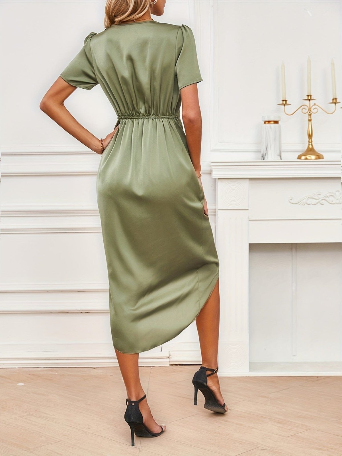 Floryn™ | Robe Enveloppante Élégante en Soie