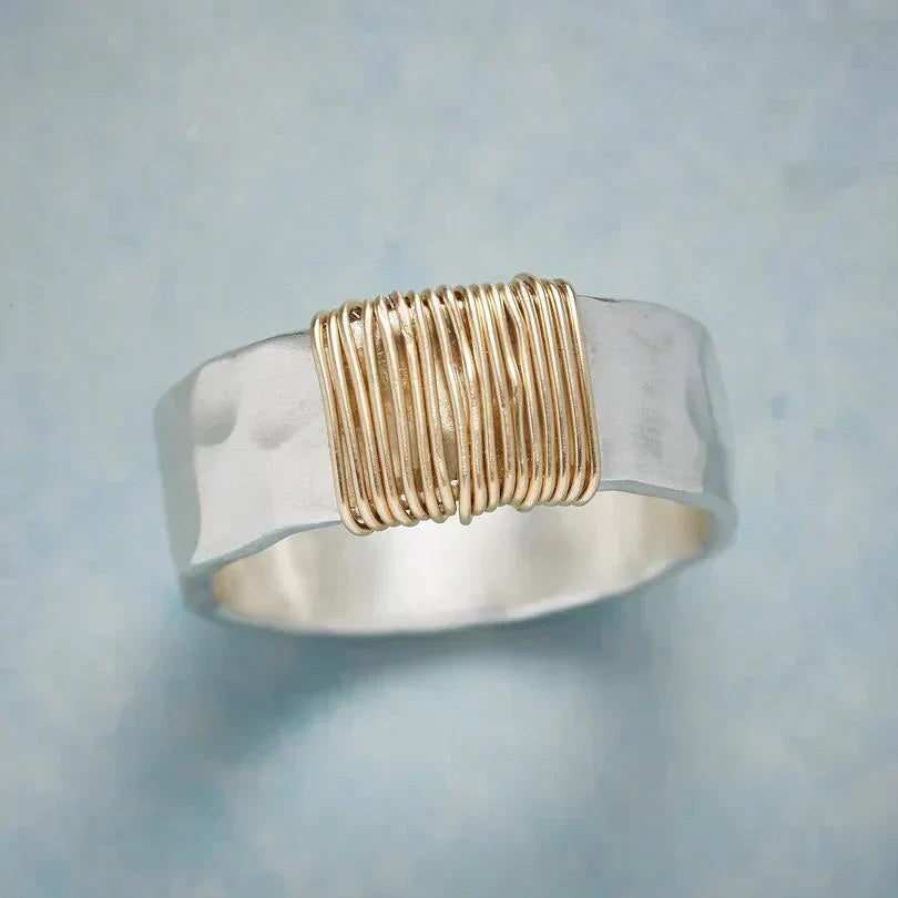 Bague en Fil Doré Boho