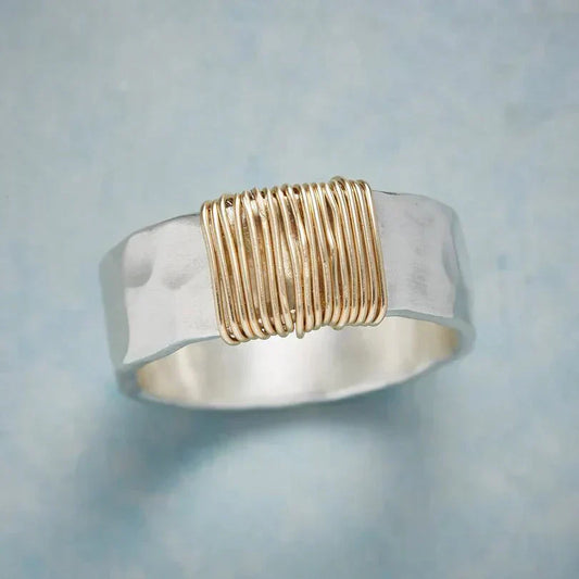 Bague en Fil Doré Boho