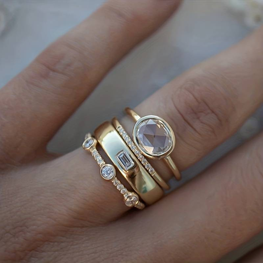 Ensemble de Bagues Vintage en Or & Zirconia