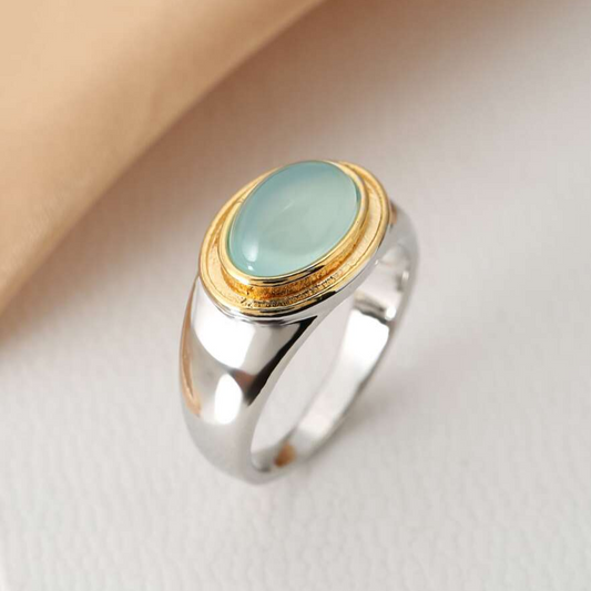 Gabi - Bague vintage en grenat vert