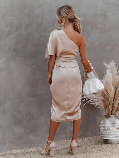 Kyra™ | Élégant Robe en Soie avec Fentes