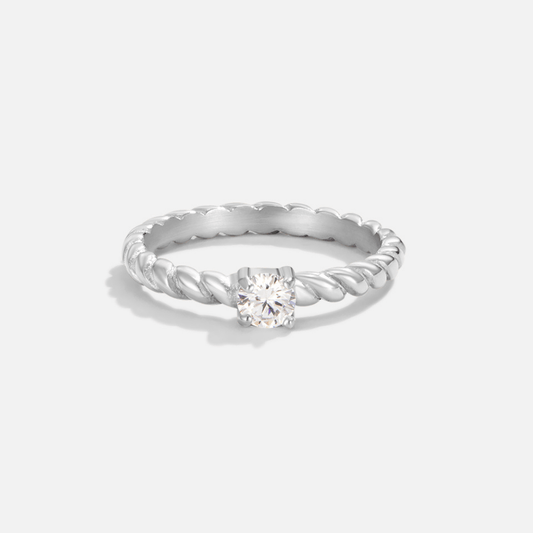 Bague en cristal argenté tordue de Milan